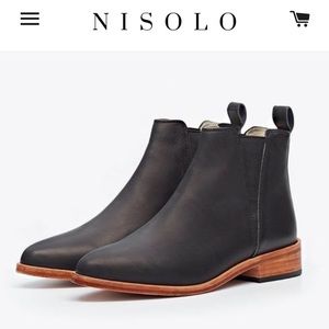 NWT black Nisolo Chelsea boots ankle leather
